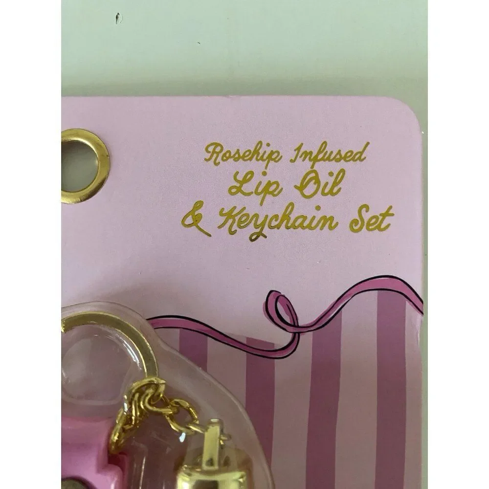 Disney The Aristocats‎ Marie Rosehip Infused Lip Oil Bracelet & Keychain Set NEW